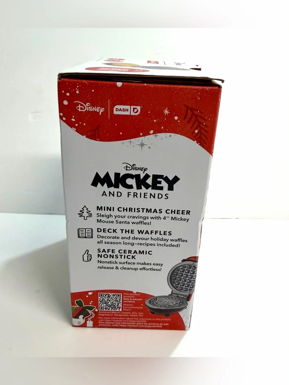 DASH Disney Mickey & Friends Mini Waffle Maker 4